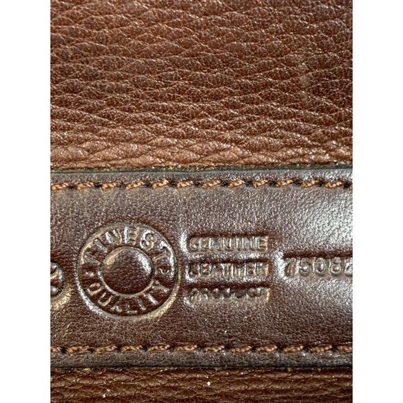 Womens VTG Fossil Brown Pebbled Leather Shoulder Bag Roomy Size Charm Detail GUC - Picture 9 of 16